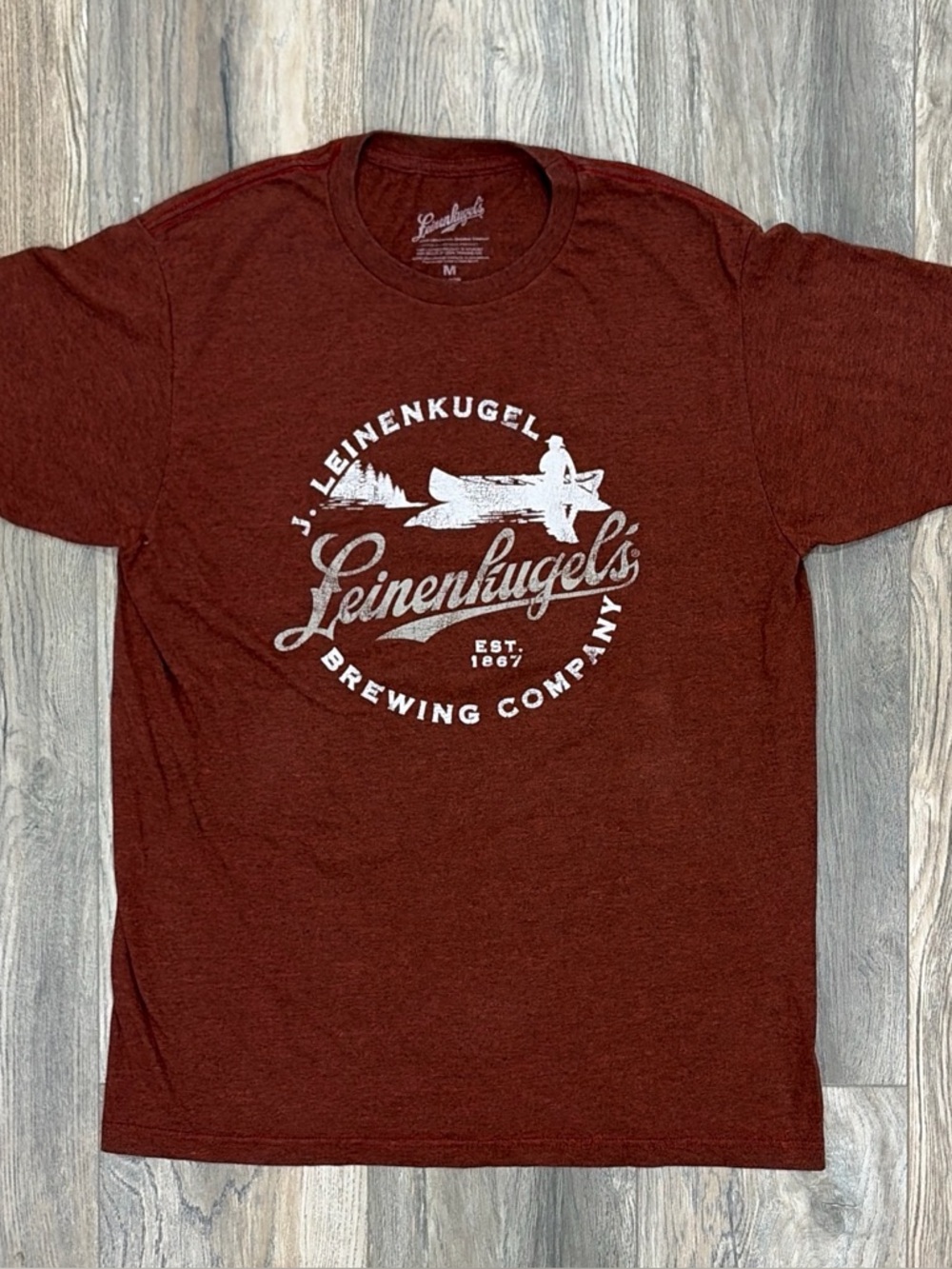 Leinenkugel's Brewing Company Graphic T-Shirt Maroon Medium